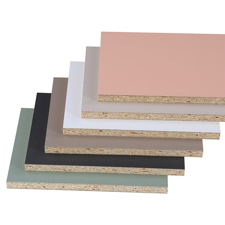 Pannello truciolare bianco a base di legno della melammina dei pannelli 18mm della decorazione interna