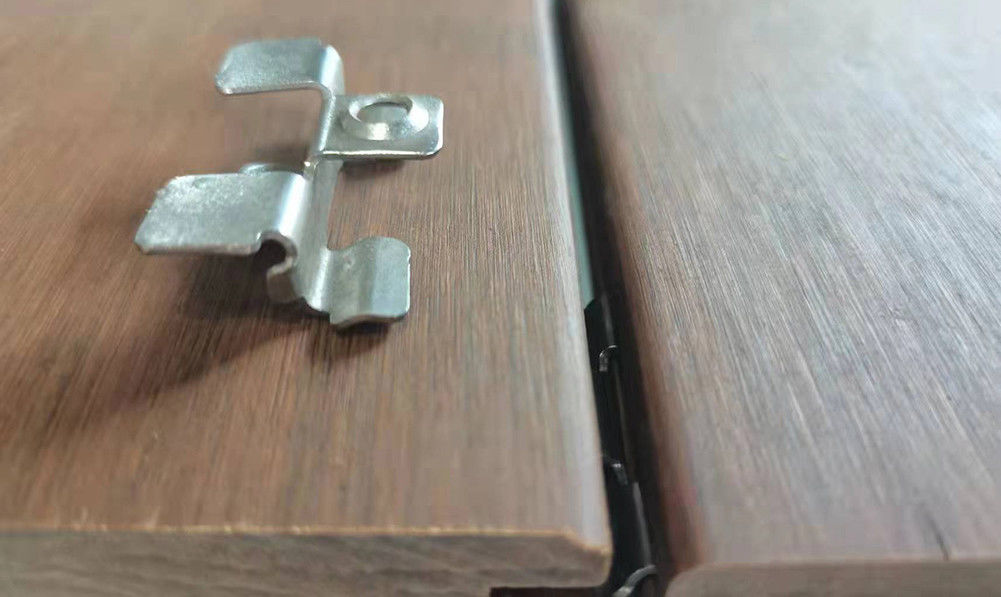 2.2m 2.4m 3.6m Decking in legno di bambù stratificato verticalmente con 2 scanalature laterali