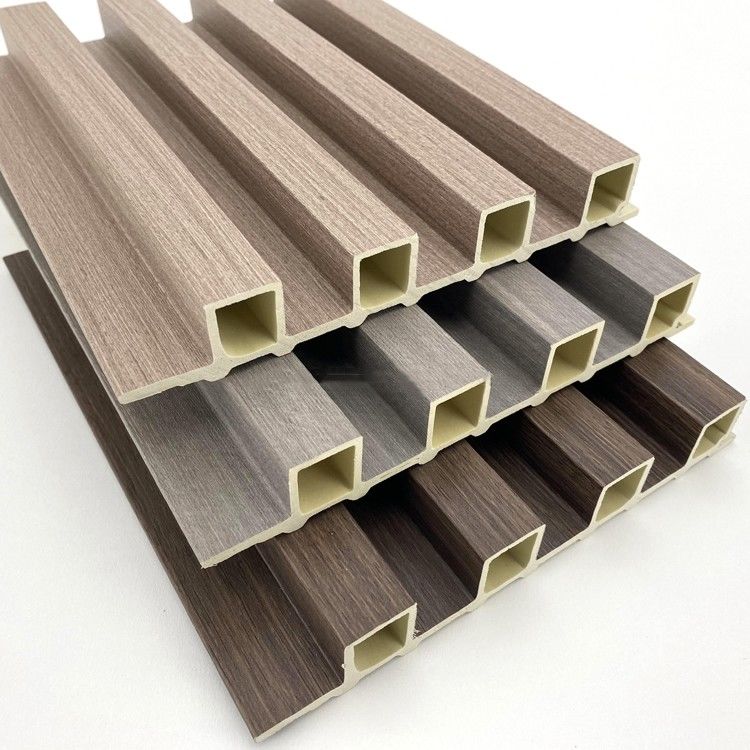 Esemplari gratuiti Eco-friendly Facile da installare Decorazione degli interni PVC WPC SPC 3D Altri Tappe e pannelli da parete