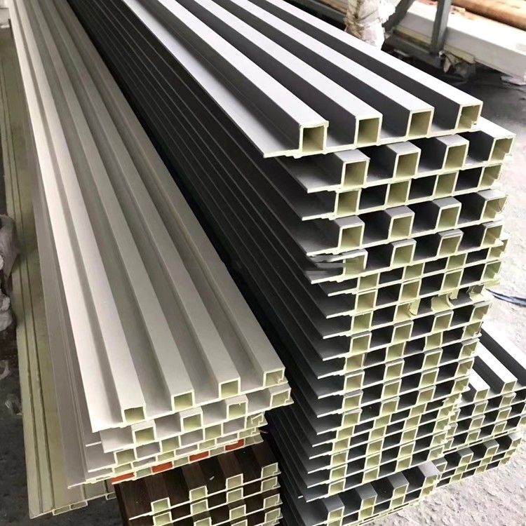 Esemplari gratuiti Eco-friendly Facile da installare Decorazione degli interni PVC WPC SPC 3D Altri Tappe e pannelli da parete