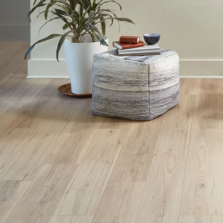 4mm 5mm 6mm 7mm 8mm pavimento in vinile di lusso resistente agli graffi pavimento in vinile pavimento in legno pavimento a chiusura a clic pavimento impermeabile a spc