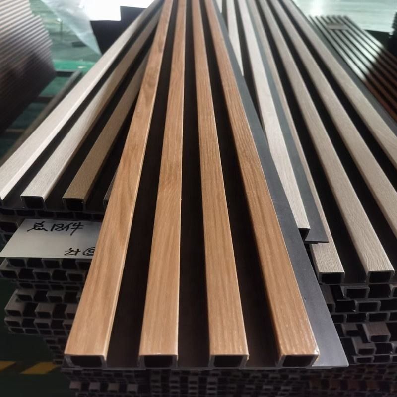 Pannello da parete in WPC con funzione impermeabile