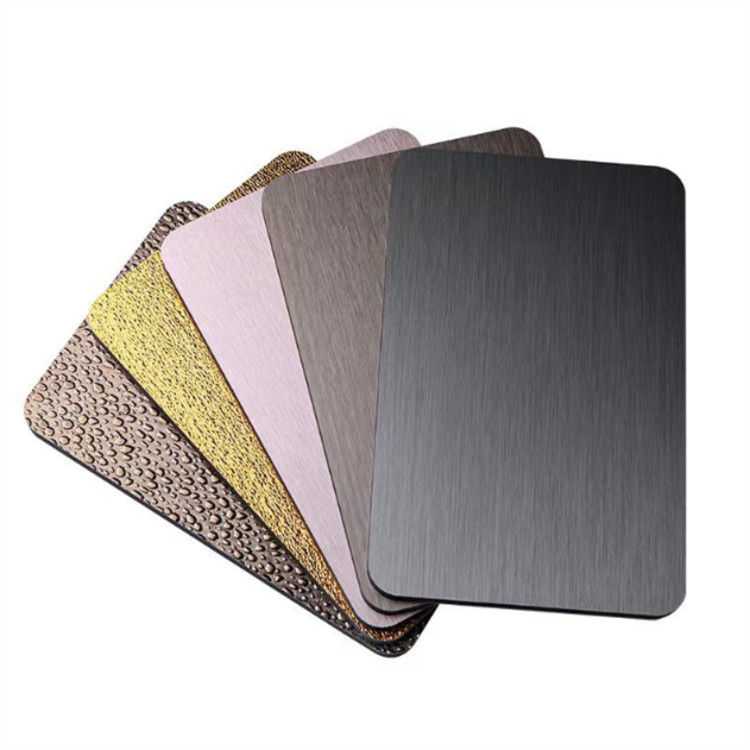 Pannello murario decorativo a grano di legno 3D impermeabile in bambù e carbone facile da installare