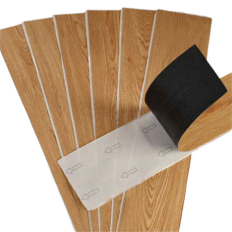 Pavimenti in PVC LVT autoadesivi moderni: la soluzione definitiva per ristrutturare vecchie case