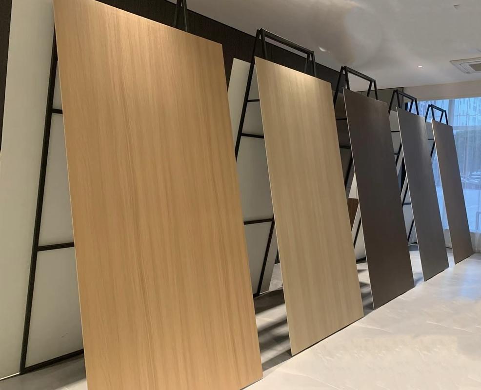 Pannelli da parete Pannello da parete da carbone di bambù Pannello da parete da carbone di bambù campione di metallo Pannello da parete di bambù di carbone di legno