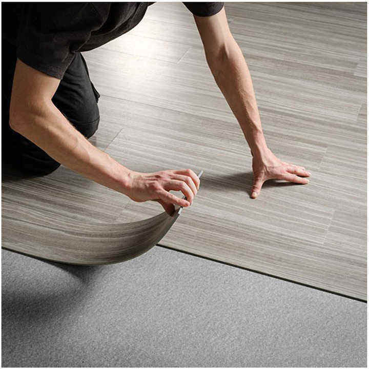 Piattaforma di pavimentazione in vinile resistente all'usura Lvt impermeabile Peel Stick Tile Self-Adhesive Piattaforma per pavimenti autoadesivi per hotel