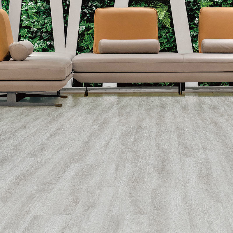 Piastrelle di vinile di lusso (LVT) Pavimenti 2mm 3mm 4mm impermeabili ignifughi autoadesivi PVC Vinyl Plank per Home Office