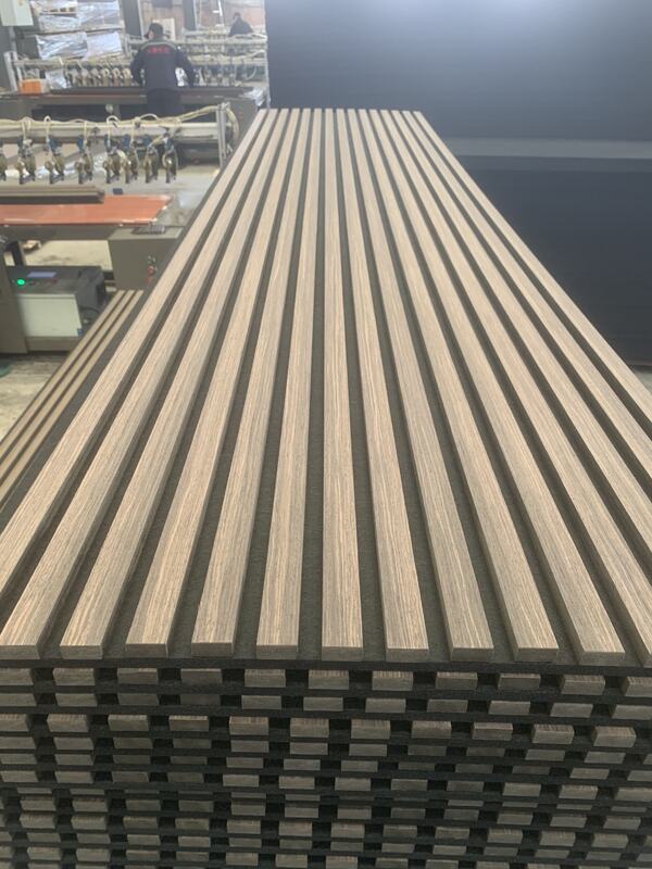 Panelli acustici in vendita in vendita in vendita in vendita in vendita in vendita in vendita in vendita in vendita Panelli a parete in legno a slitta a piombo Decorazione della casa Panelli a parete a prova di suono interni