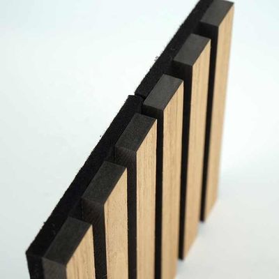 pannello ignifugo interno Wpc resistente al fuoco naturale quercia acustica lamiera impermeabile