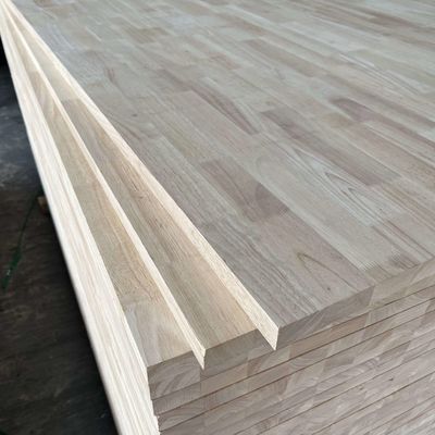 1220x2440mm Legno di gomma Fingere di pino Tavola comune per mobili