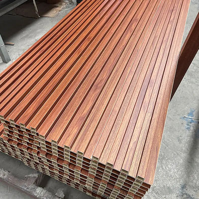Interni cavi di legno di plastica composita rivestimento per pareti WPC pannello di parete