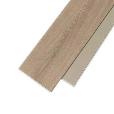 Pavimenti in PVC di alta qualità e lusso